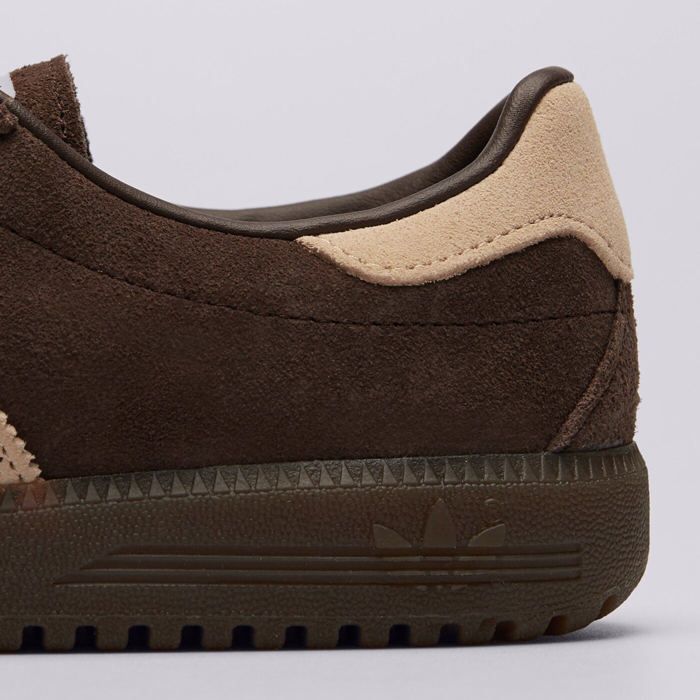 Дамски маратонки ADIDAS ADIDAS BRMD W js3971 цвят кафяв