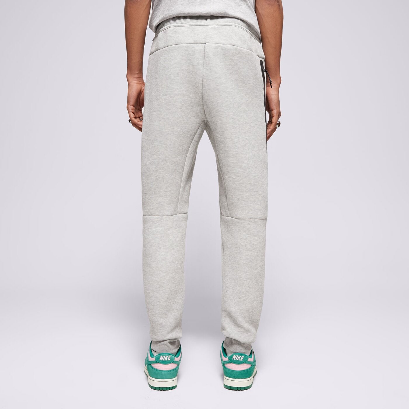 Мъжки панталони NIKE ПАНТАЛОНИ M NK TCH FLC JGGR hv0959-063 цвят сив