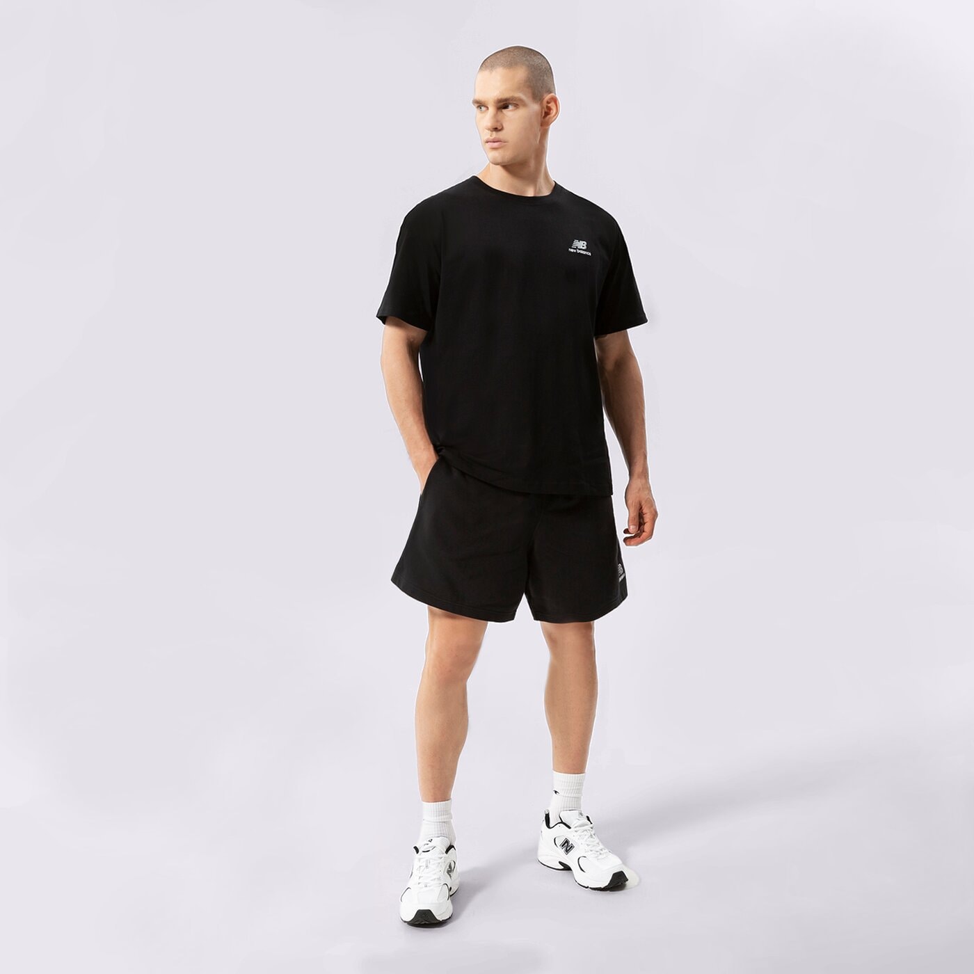 Мъжки къси панталони NEW BALANCE ШОРТИ NB ESSENTIALS UNI-SSENTIALS FLEECE SHORT us21500bk цвят черен