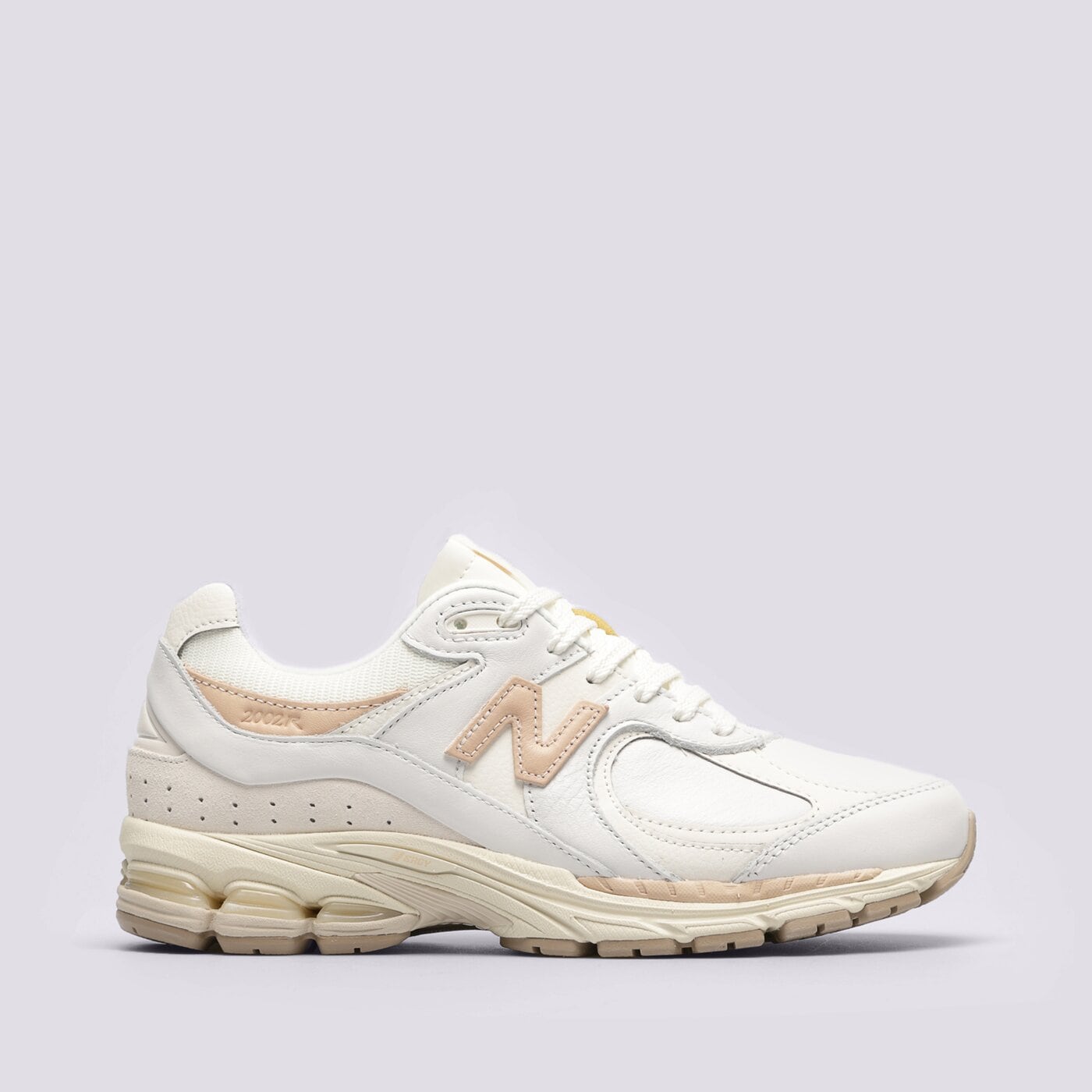 Дамски маратонки NEW BALANCE 2002  m2002rvf цвят бял