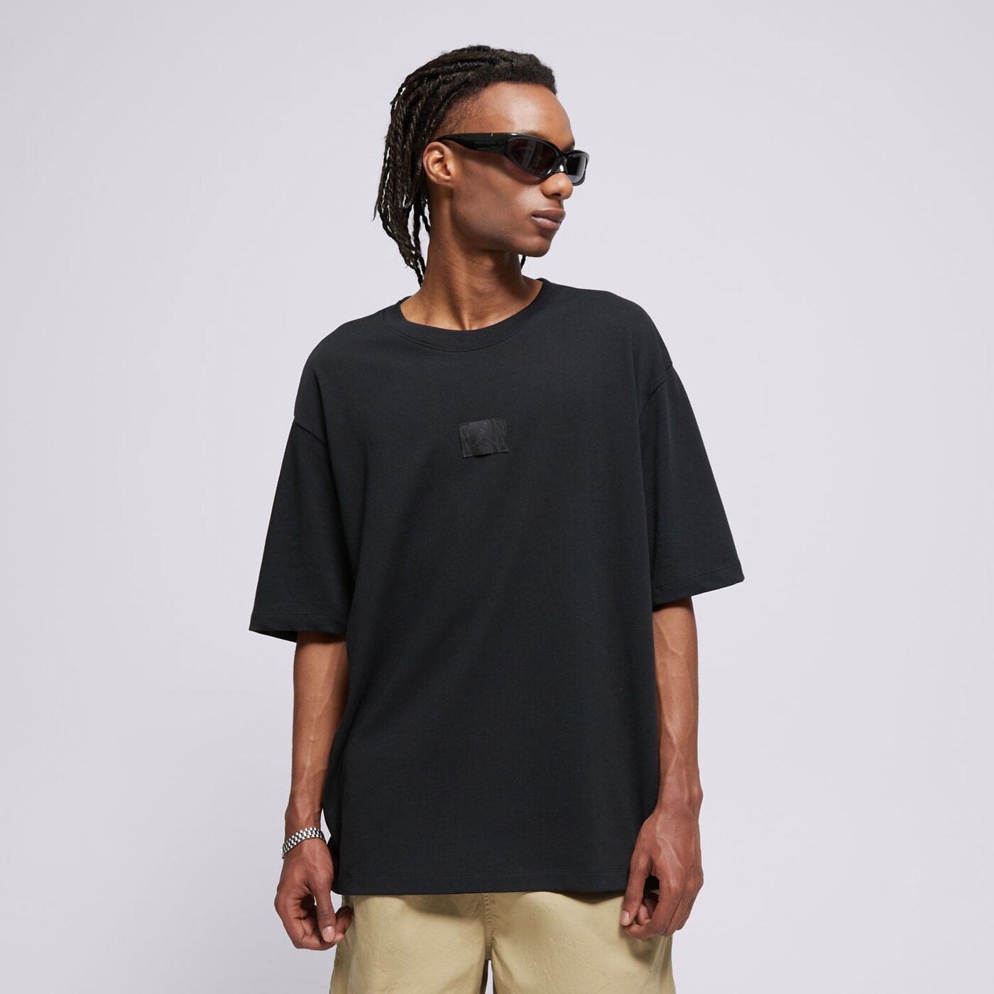 Мъжка тениска JORDAN ТЕНИСКА M J FLT ESS 85 SS CREW fz1912-010 цвят черен