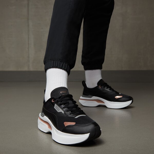 Дамски маратонки PUMA KOSMO RIDER METALLIC WNS 38489201 цвят черен