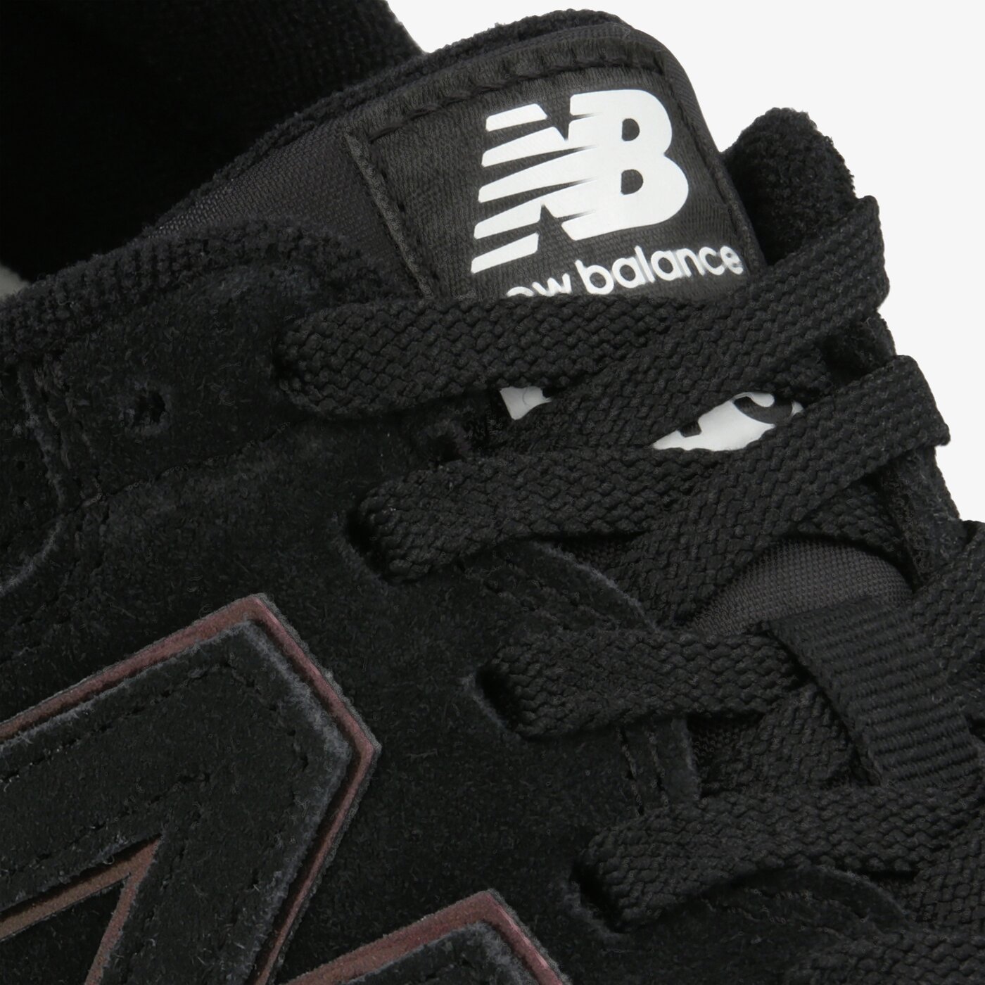 Дамски маратонки NEW BALANCE WL373WNI wl373wni цвят каки