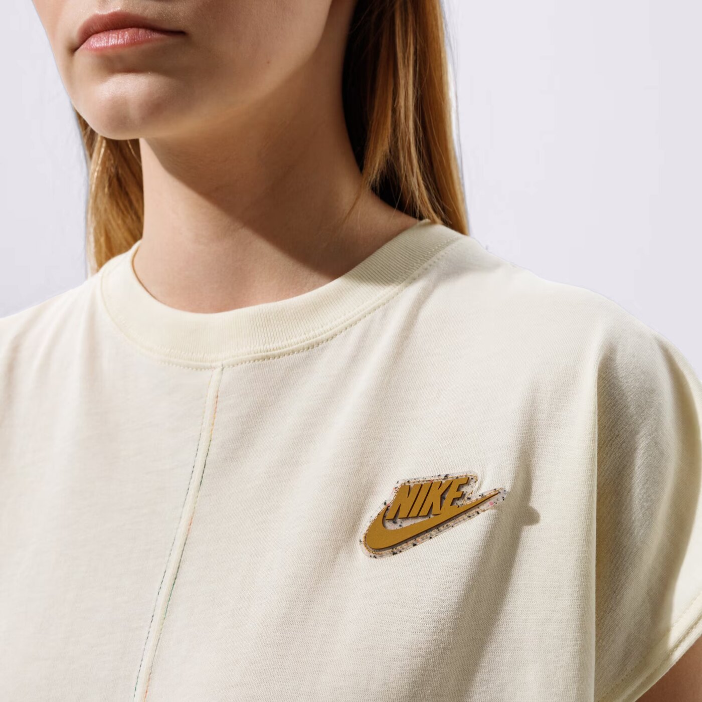 Дамски NIKE РОКЛЯ W NSW АНЦУГS EARTH DAY FT cz9247-113 цвят бежов