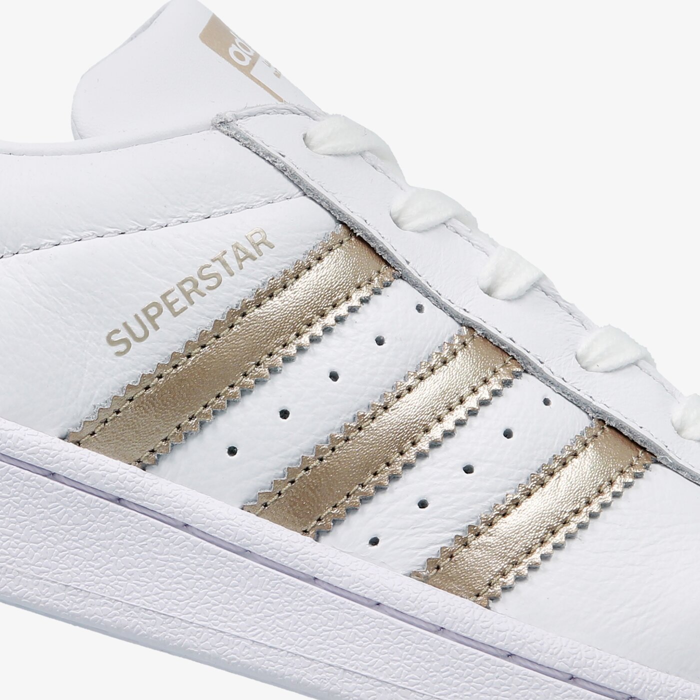 Дамски маратонки ADIDAS SUPERSTAR W  cg5463 цвят бял