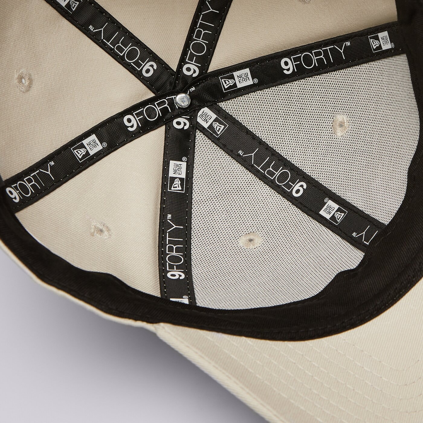 Мъжка шапка с козирка NEW ERA ШАПКА LE 940 NYY NEW YORK YANKEES 60471459 цвят бежов