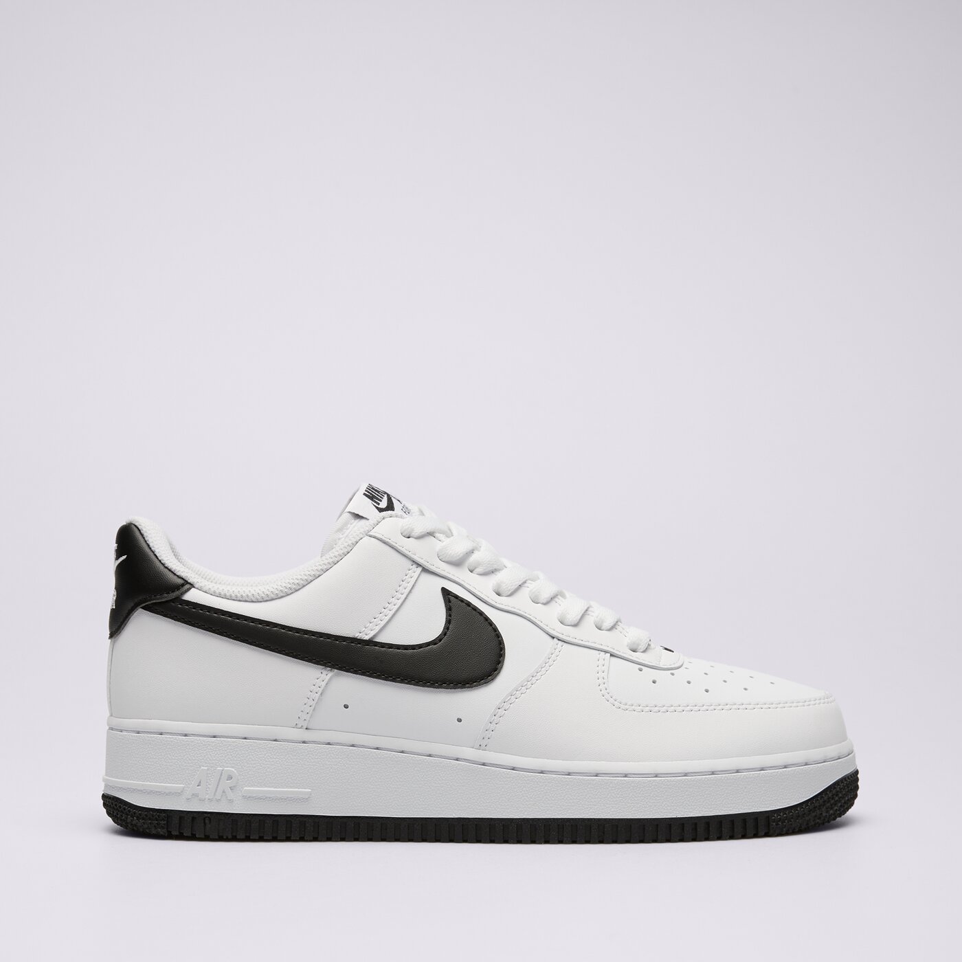 Мъжки маратонки NIKE AIR FORCE 1 '07  fq4296-101 цвят бял