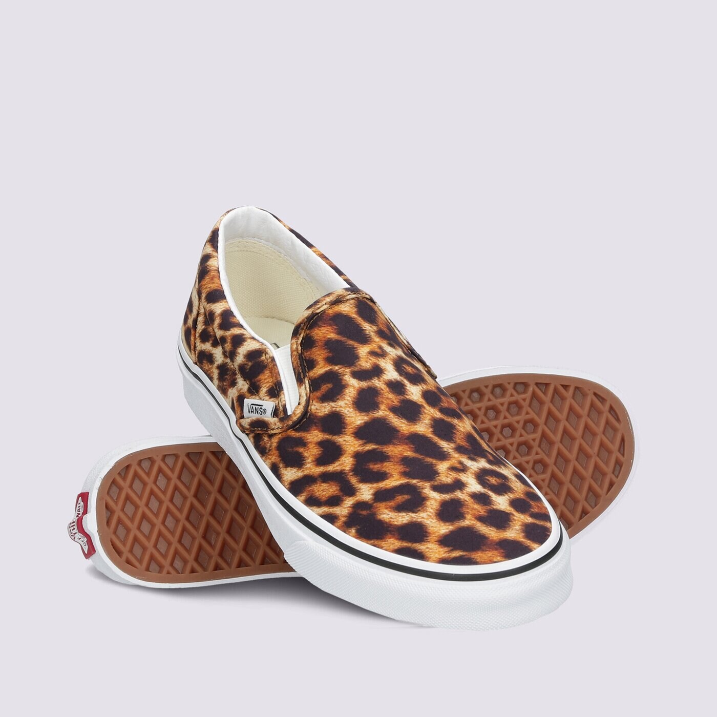 Дамски маратонки VANS UA CLASSIC SLIP-ON vn0a5ao83i61 цвят многоцветен