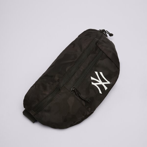 Дамска чанта за кръст NEW ERA ЧАНТА MLB CAMO WAIST LIGHT NYY NEW YORK YANKEES 60503774 цвят черен