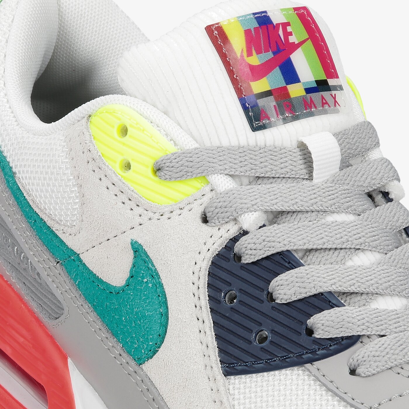 Мъжки маратонки NIKE AIR MAX 90  da5562-001 цвят бял