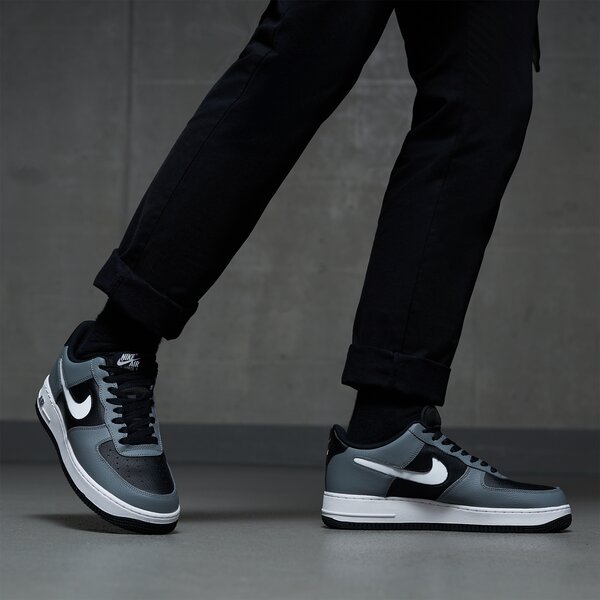 Мъжки маратонки NIKE AIR FORCE 1 dv3501-001 цвят сив