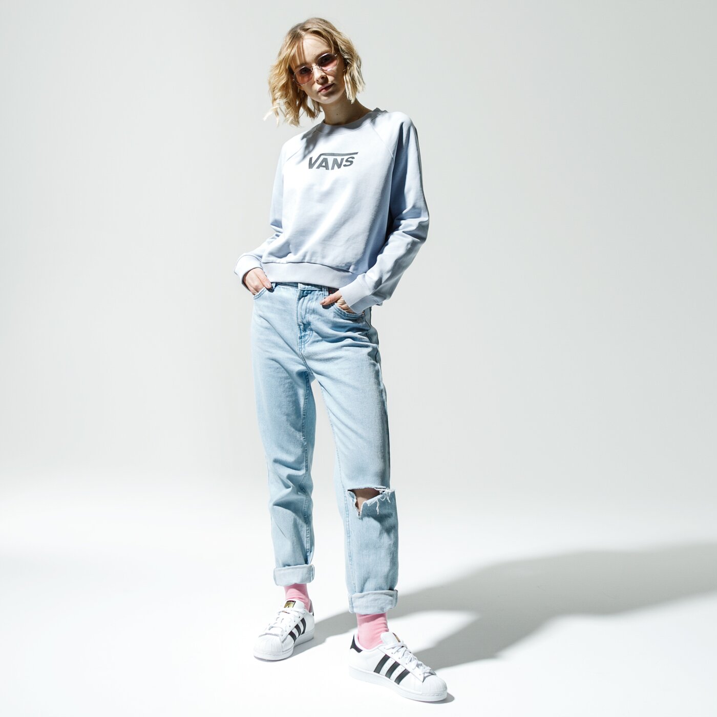 Дамски суичър VANS СУИТЧЪР WM FLYING V FT BOXY CREW ZEN BLUE vn0a47thvby1 цвят син