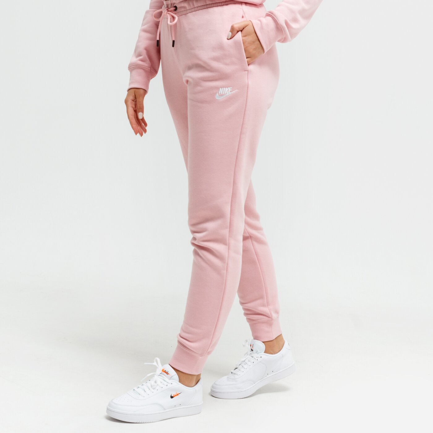 Дамски панталони NIKE ПАНТАЛОНИ SPORTSWEAR ESSENTIAL bv4095-632 цвят розов