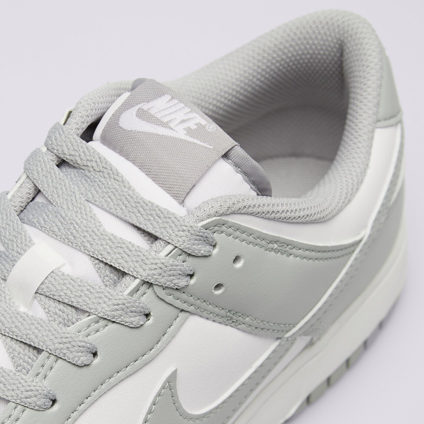 Мъжки маратонки NIKE DUNK LOW RETRO hf5441-105 цвят сив