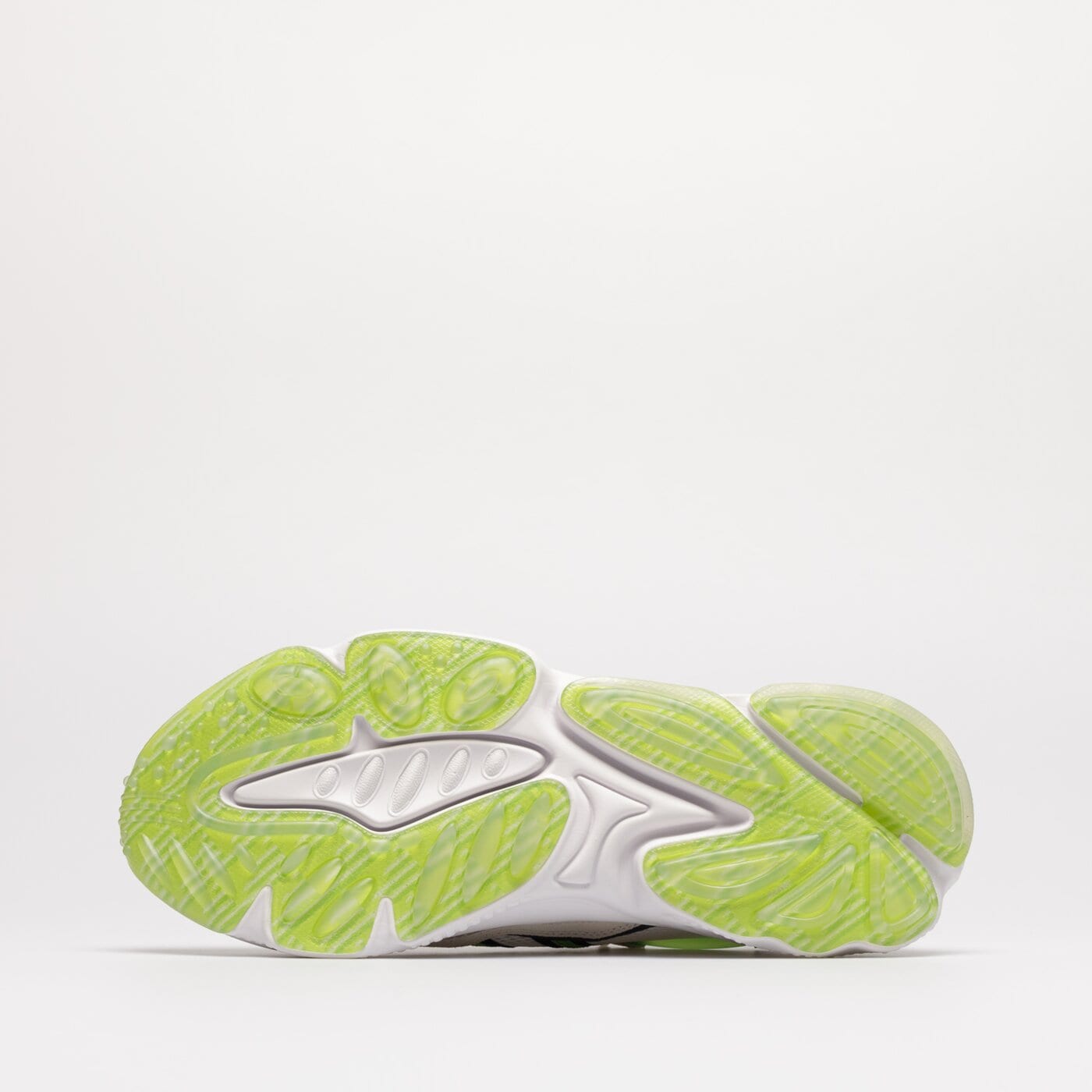 Мъжки маратонки ADIDAS OZWEEGO MANCHESTER UNITED hp7801 цвят бял