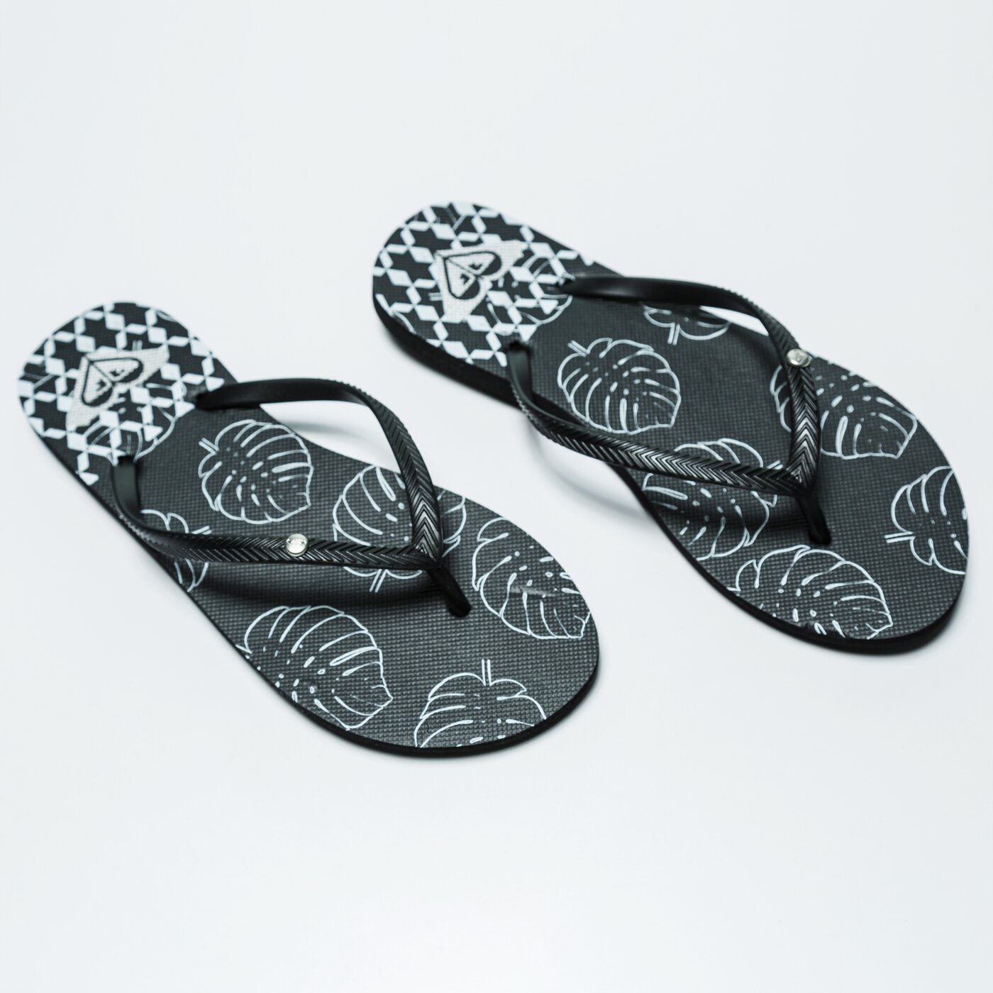 Дамски джапанки ROXY BERMUDA II J SNDL BKW arjl100664bkw цвят черен