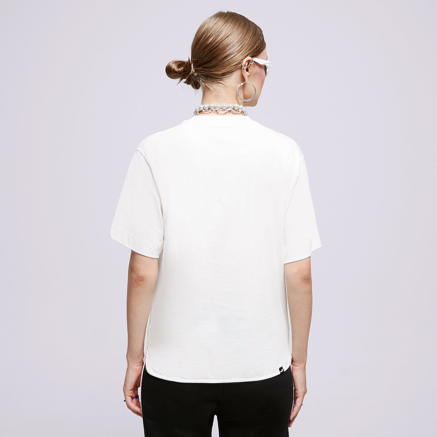 Дамска тениска PUMA ТЕНИСКА HER TEE 673107 02 цвят бял