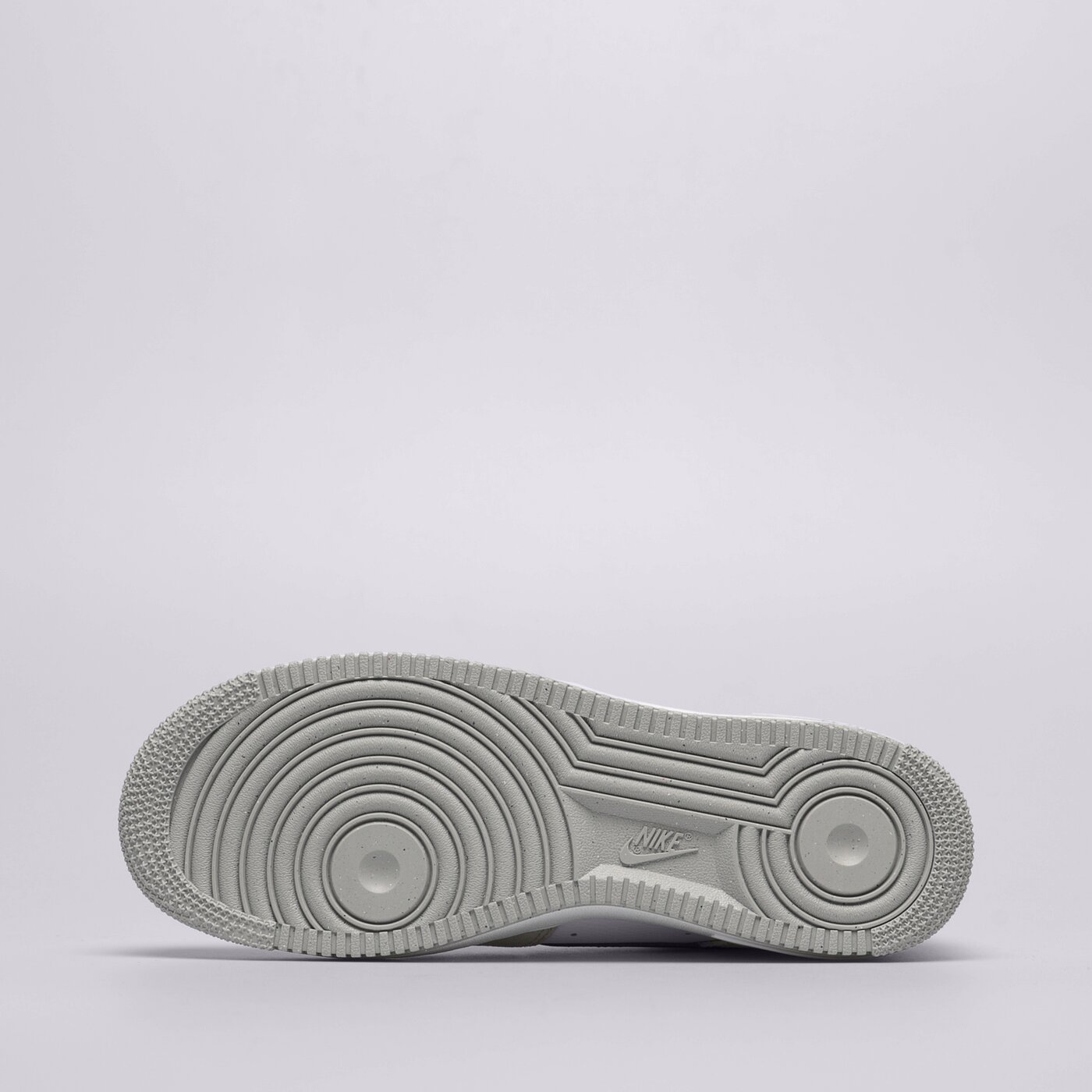 Мъжки маратонки NIKE AIR FORCE 1 '07 fd9748-001 цвят сив