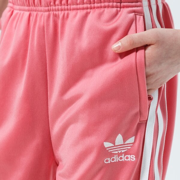 Детски панталони ADIDAS ПАНТАЛОНИ SST TRACK PANTS WW gn8456 цвят розов