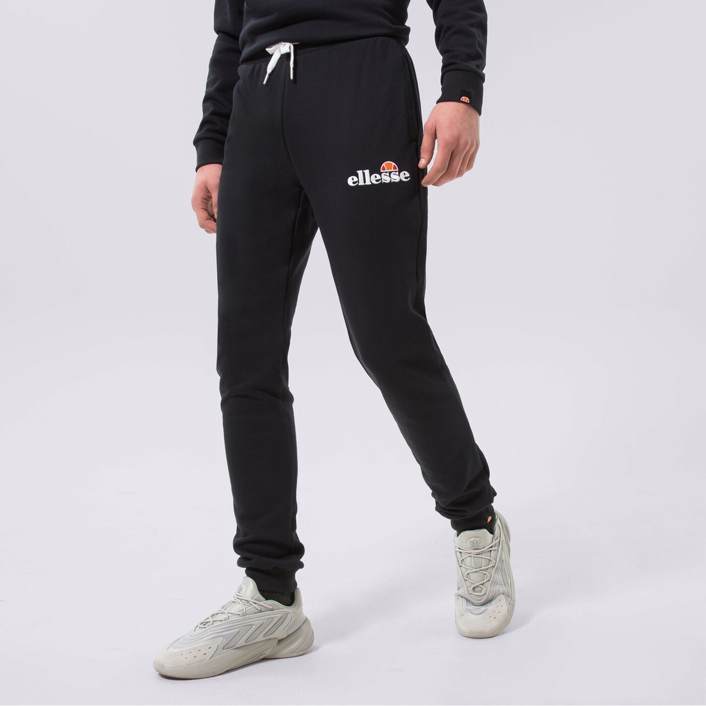 Мъжки панталони ELLESSE ПАНТАЛОНИ NIORO BLK shs08783011 цвят черен