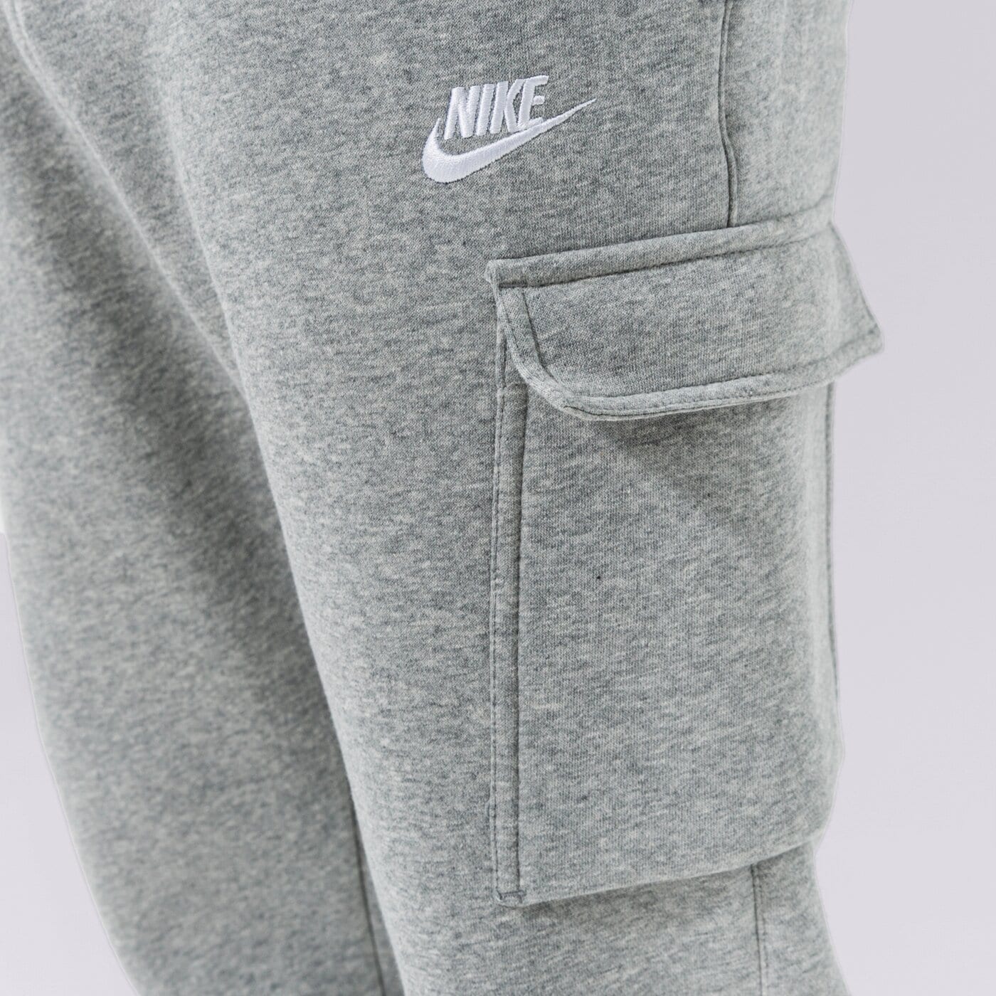 Мъжки панталони NIKE ПАНТАЛОНИ SPORTSWEAR CLUB FLEECE CARGO cd3129-063 цвят сив
