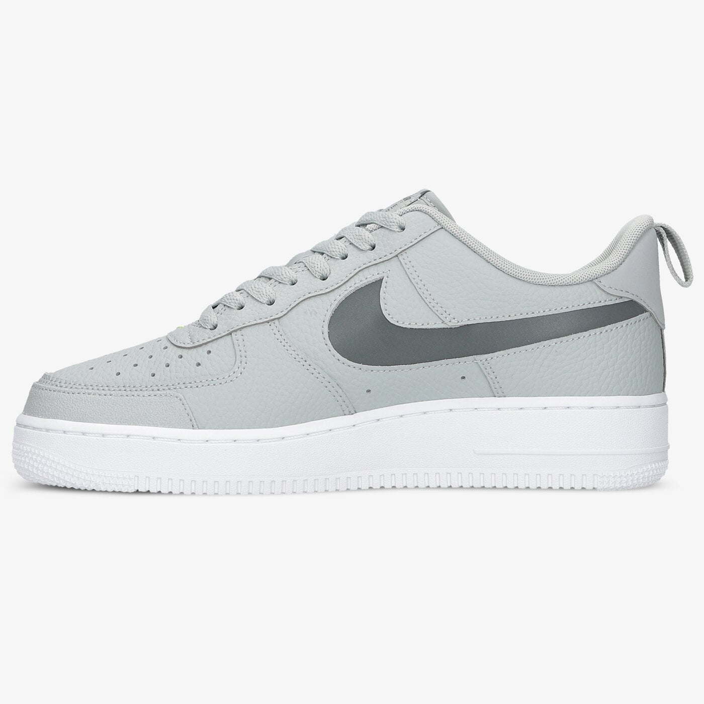 Мъжки маратонки NIKE AIR FORCE 1 LV8 dj6887-002 цвят сив