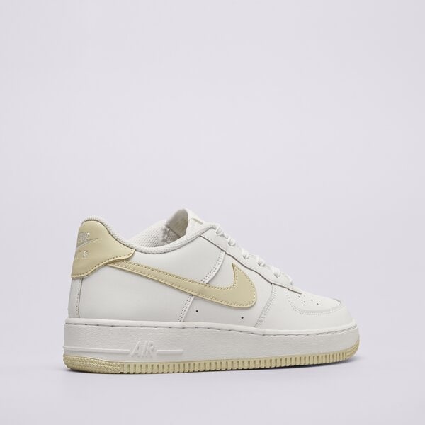 Детски маратонки NIKE AIR FORCE 1 fv5948-118 цвят бял