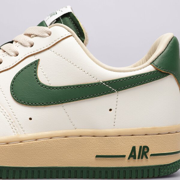 Дамски маратонки NIKE WMNS AIR FORCE 1 '07 LV8 VSPT dz4764-133 цвят бежов