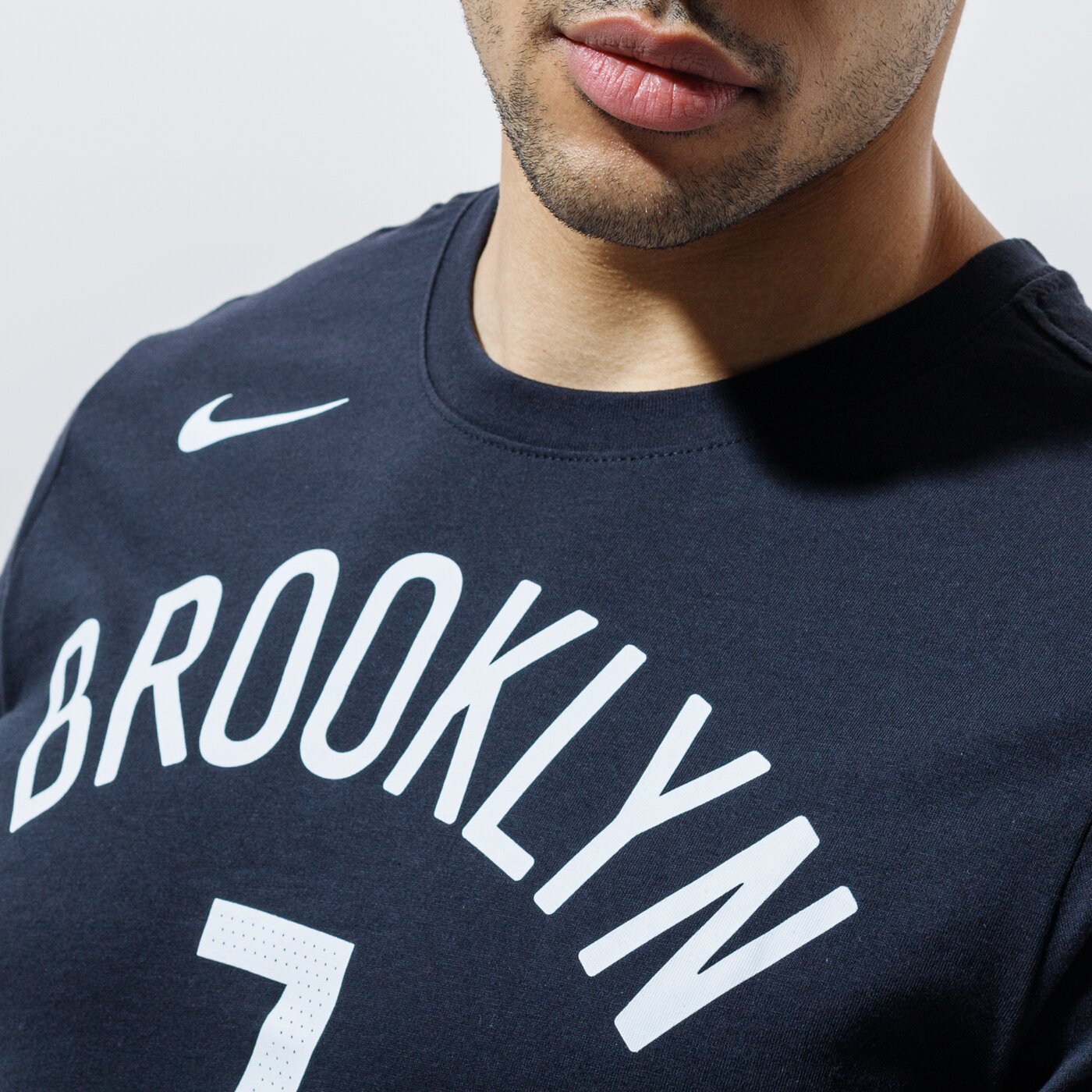 Мъжка тениска NIKE ТЕНИСКА BROOKLYN NETS TEE ESSENTIAL NBA cv8504-019 цвят черен