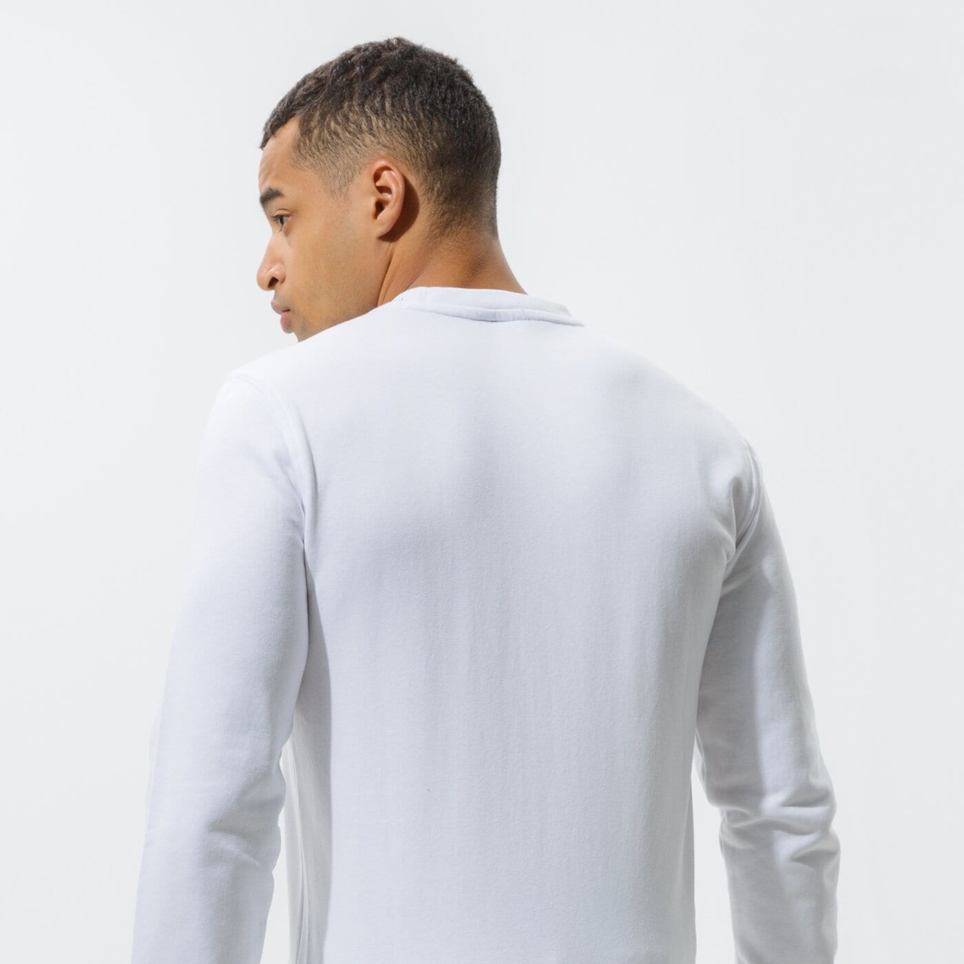 Мъжки суичър CHAMPION СУИТЧЪР CREWNECK SWEATSHIRT 214151ww001 цвят бял