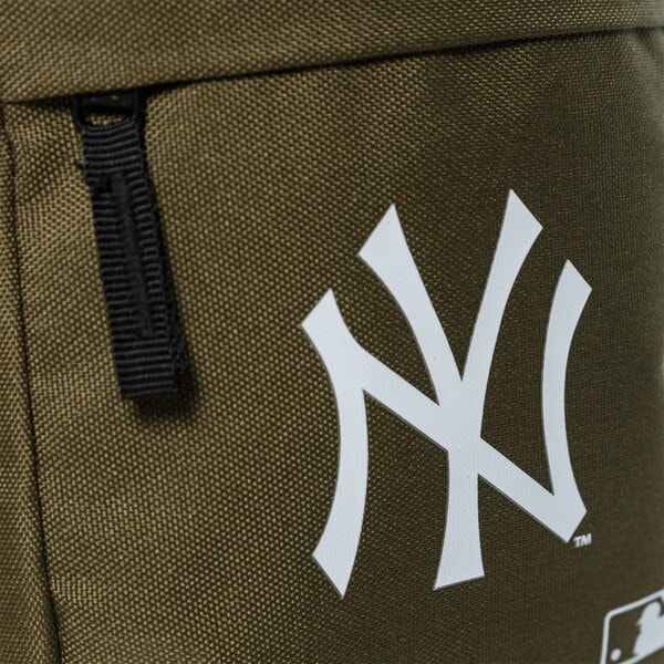 Дамски сак NEW ERA ЧАНТА MLB SIDE BAG NEW YORK YANKEES NEW YORK YANKEES 12380998 цвят каки