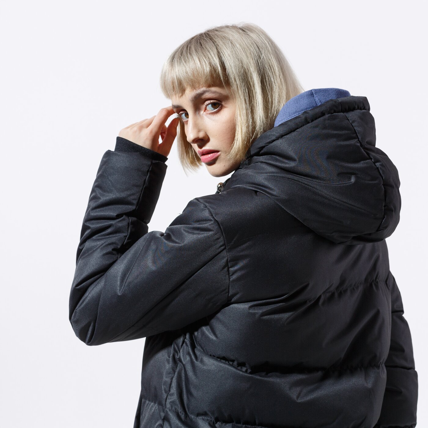 Дамско зимно яке CONFRONT ЯКЕ ЗИМНО ESTER BLK JKT cf39kud35001 цвят черен