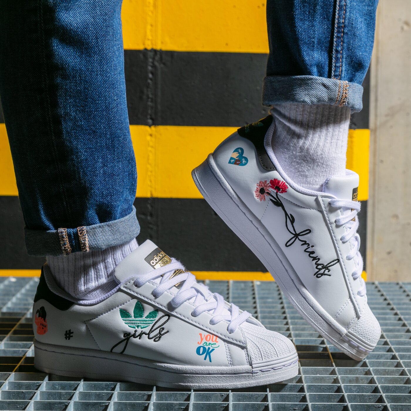 Детски маратонки ADIDAS SUPERSTAR PURE J h03995 цвят бял