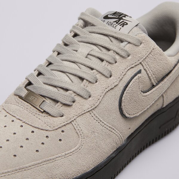 Мъжки маратонки NIKE AIR FORCE 1 '07 LV8 hq1966-001 цвят сив