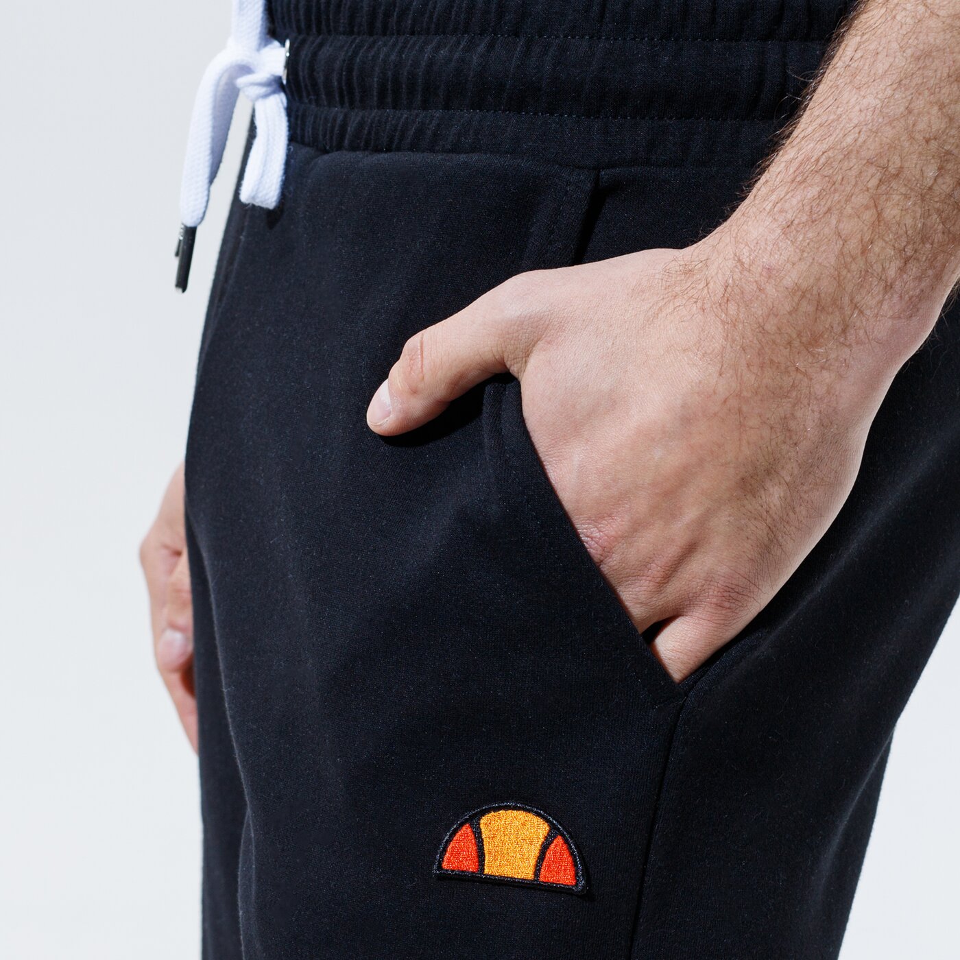 Мъжки къси панталони ELLESSE ШОРТИ OLE BLK shc09976011 цвят черен