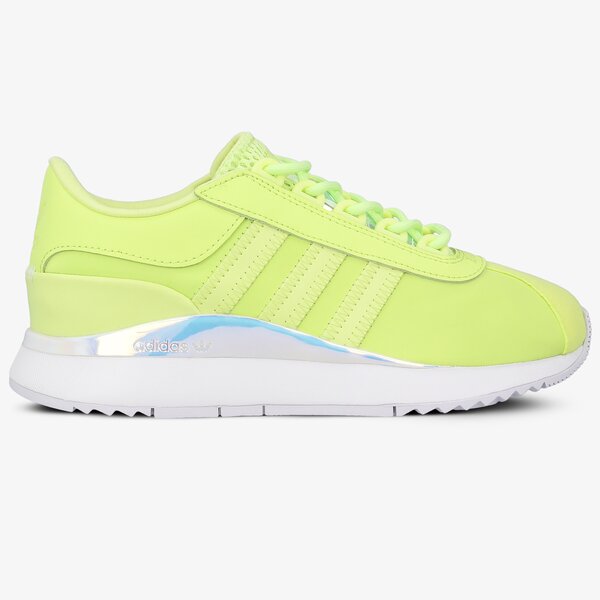 Дамски маратонки ADIDAS SL FASHION W eg6842 цвят зелен