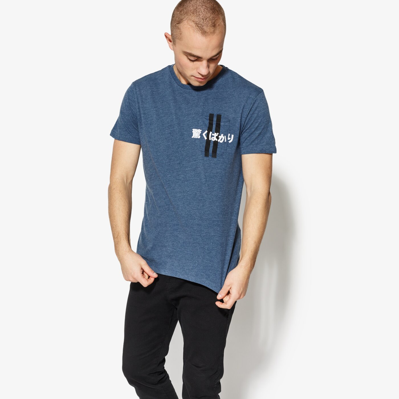 Мъжка тениска CONFRONT ТЕНИСКА SS SIGN cf18tsm73001 цвят тъмносин