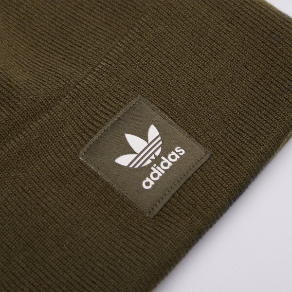 Дамска зимна шапка ADIDAS ШАПКА AC CUFF KNIT iy7030 цвят зелен