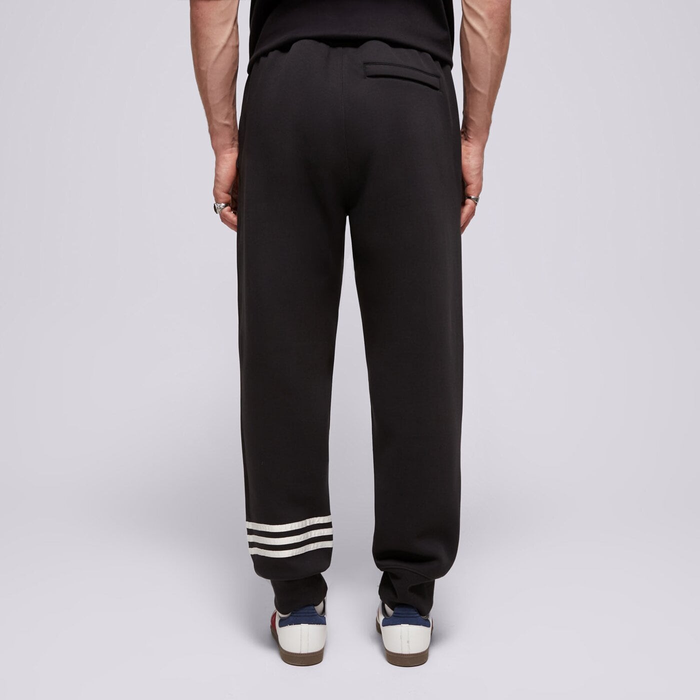 Мъжки панталони ADIDAS ПАНТАЛОНИ NEU C PT iw0973 цвят черен