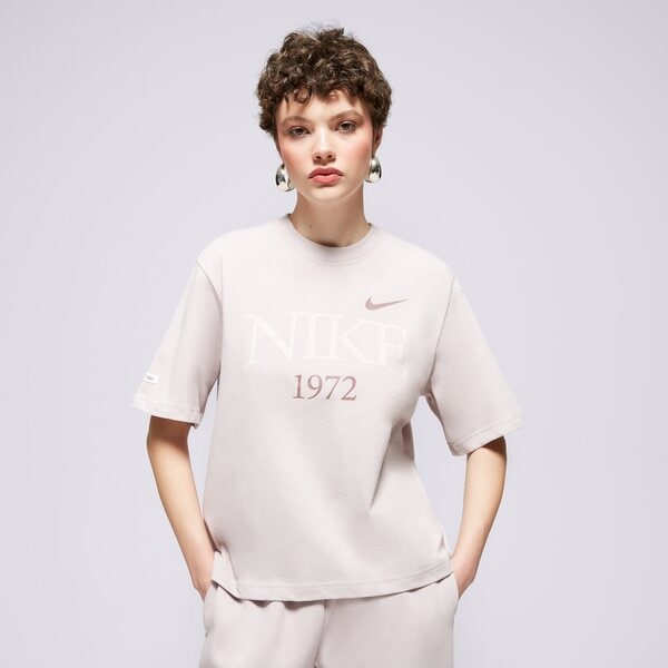 Дамска тениска NIKE ТЕНИСКА W NSW TEE CLASSICS BOXY fq6600-019 цвят виолетов