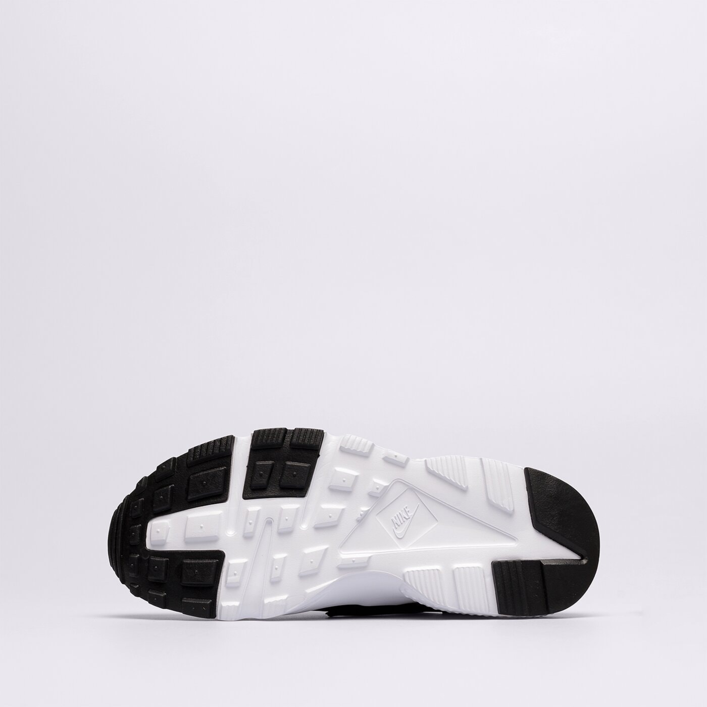 Детски маратонки NIKE HUARACHE RUN  654275-044 цвят черен