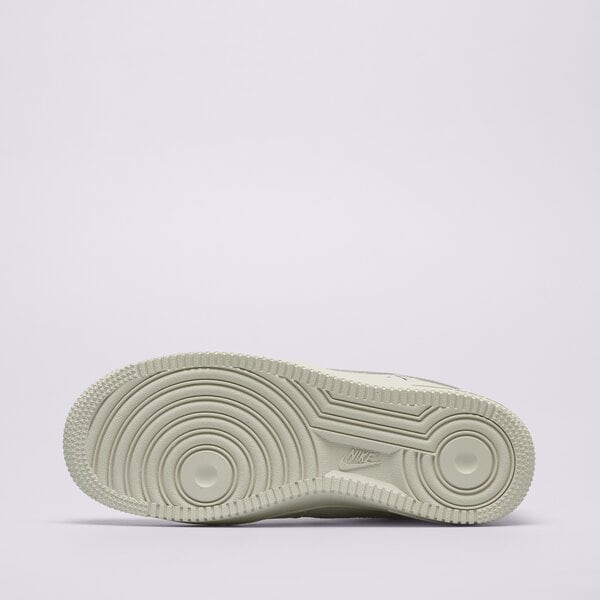 Дамски маратонки NIKE AIR FORCE 1 LOW PREMIUM dn5463-001 цвят бежов