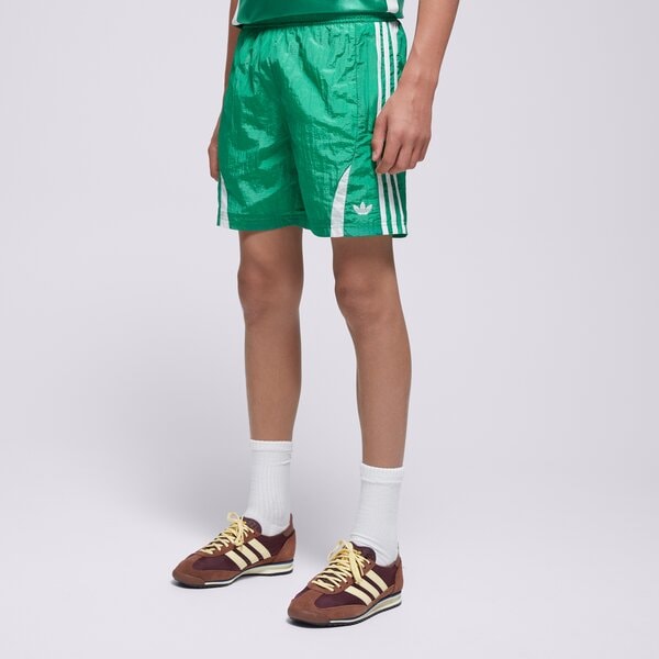  ADIDAS ШОРТИ WOVEN SHORT BOYS jc9120 цвят зелен