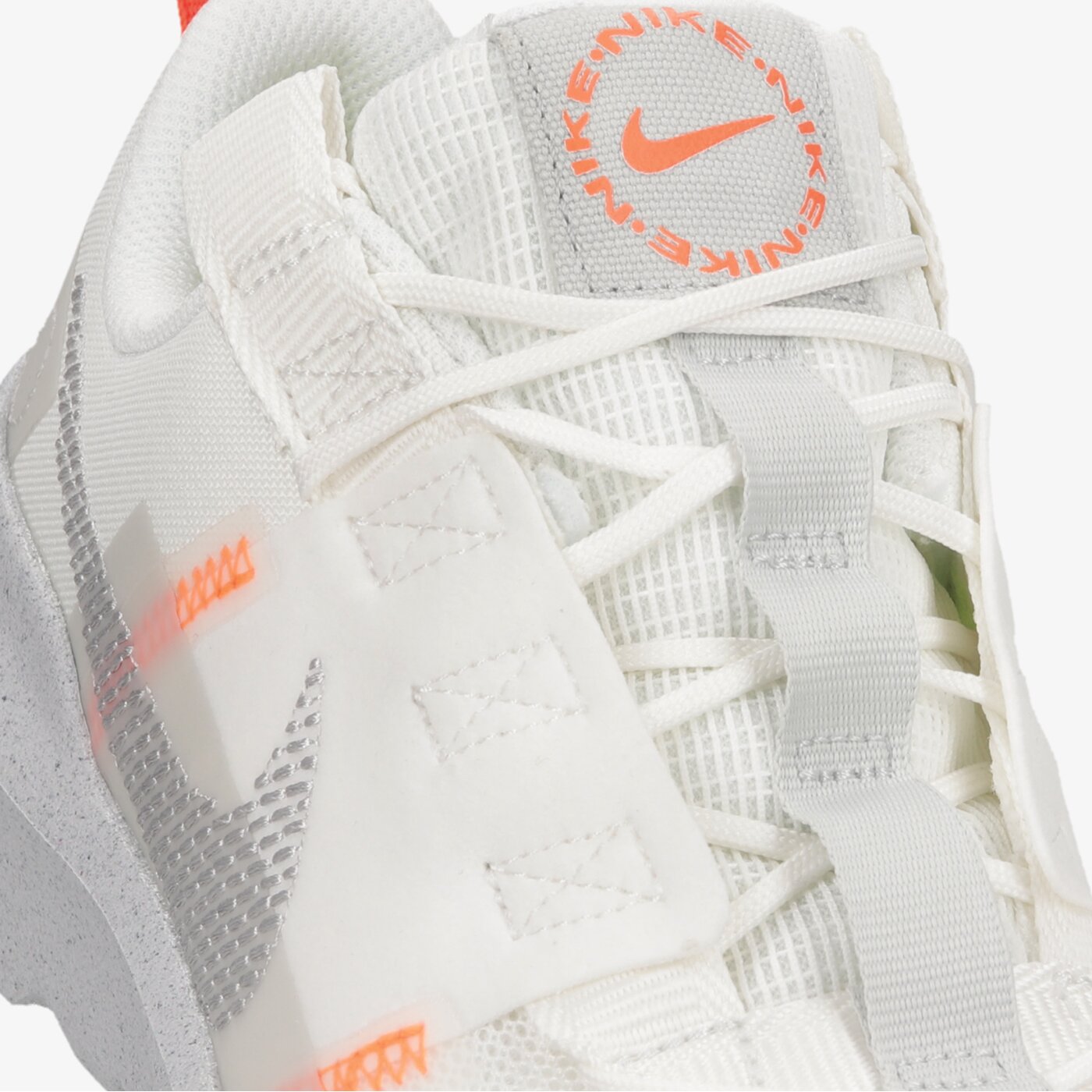 Детски маратонки NIKE CRATER IMPACT db3551-100 цвят бял