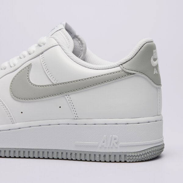 Мъжки маратонки NIKE AIR FORCE 1 '07  fj4146-100 цвят бял