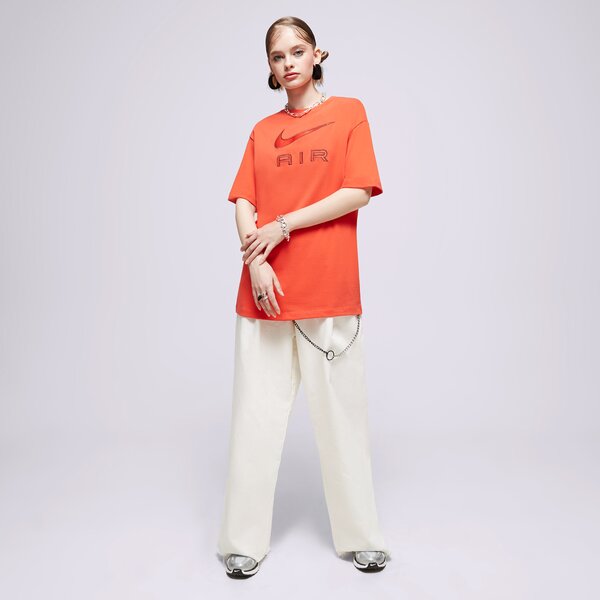 Дамска тениска NIKE AIR BOYFRIEND ТЕНИСКА dr8982-696 цвят червен
