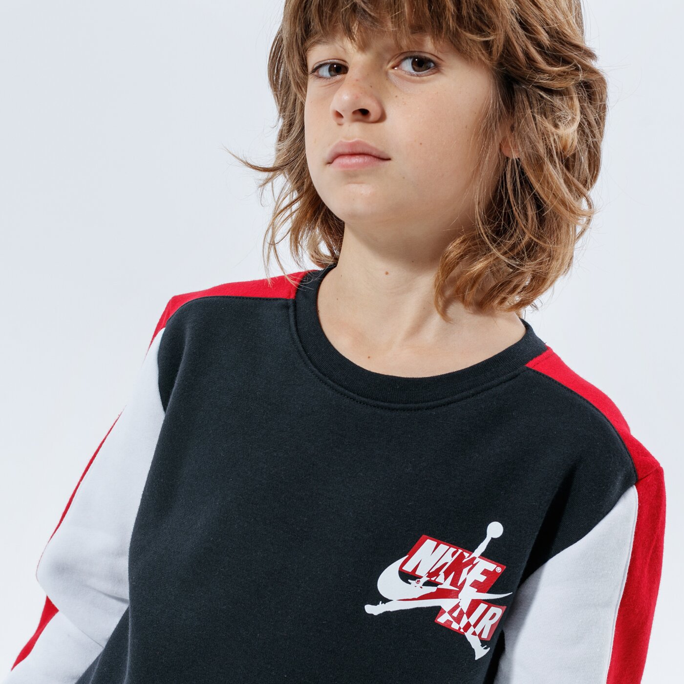 Детски суичър JORDAN СУИТЧЪР JUMPMAN CLASSICS III CREW 957424-023 цвят черен