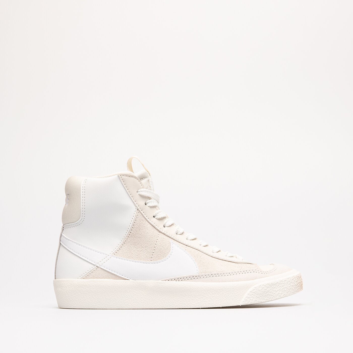 Детски маратонки NIKE BLAZER MID '77 SE D dq6084-100 цвят многоцветен