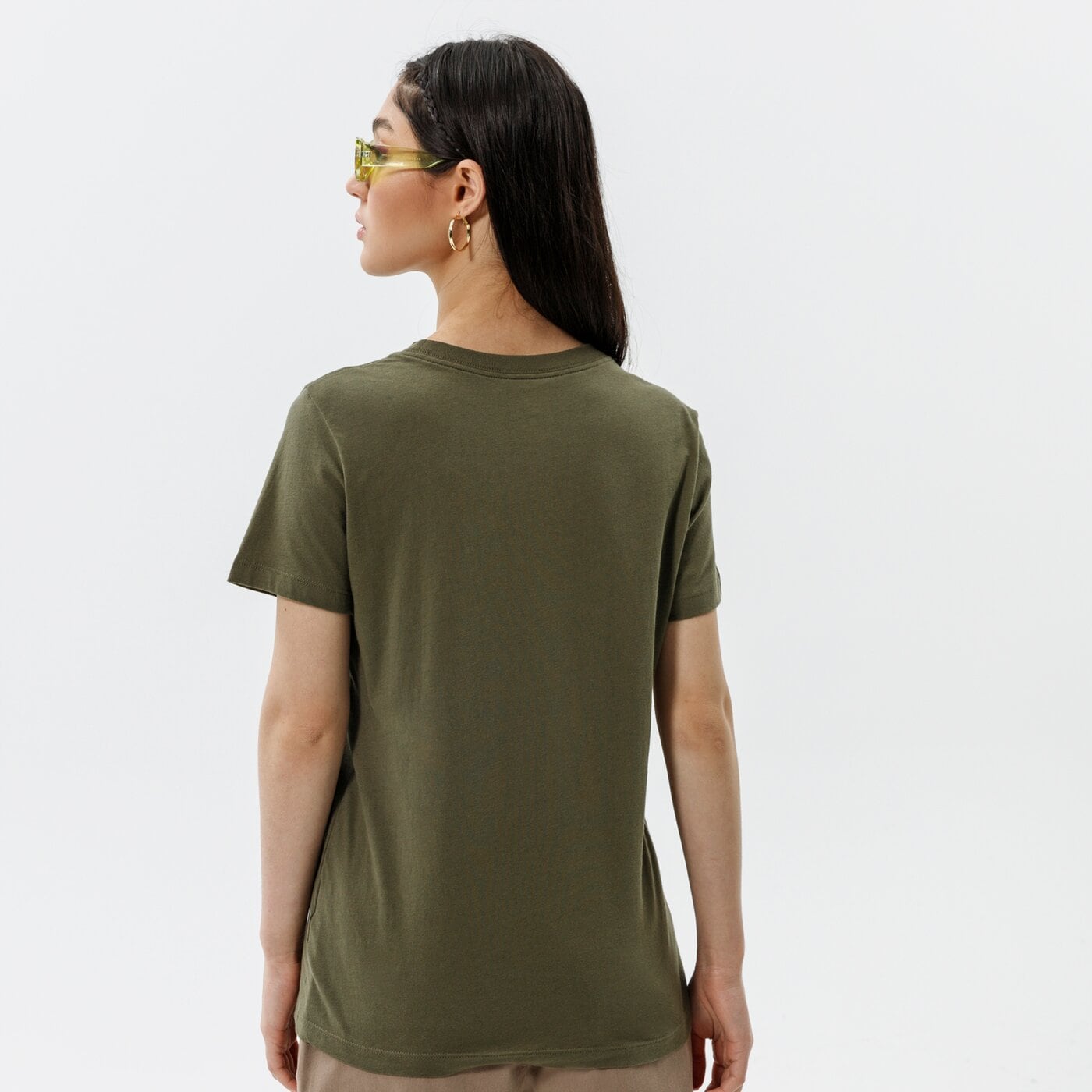 Дамска тениска NIKE ТЕНИСКА SPORTSWEAR ESSENTIAL bv6169-223 цвят каки