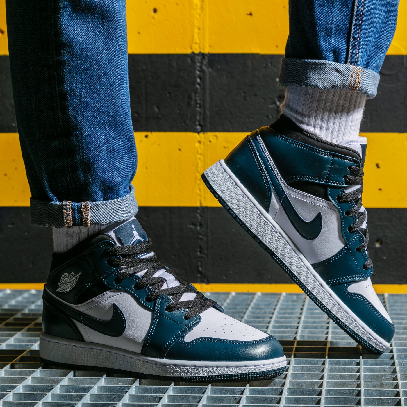 Детски маратонки AIR JORDAN 1 MID  554725-411 цвят виолетов